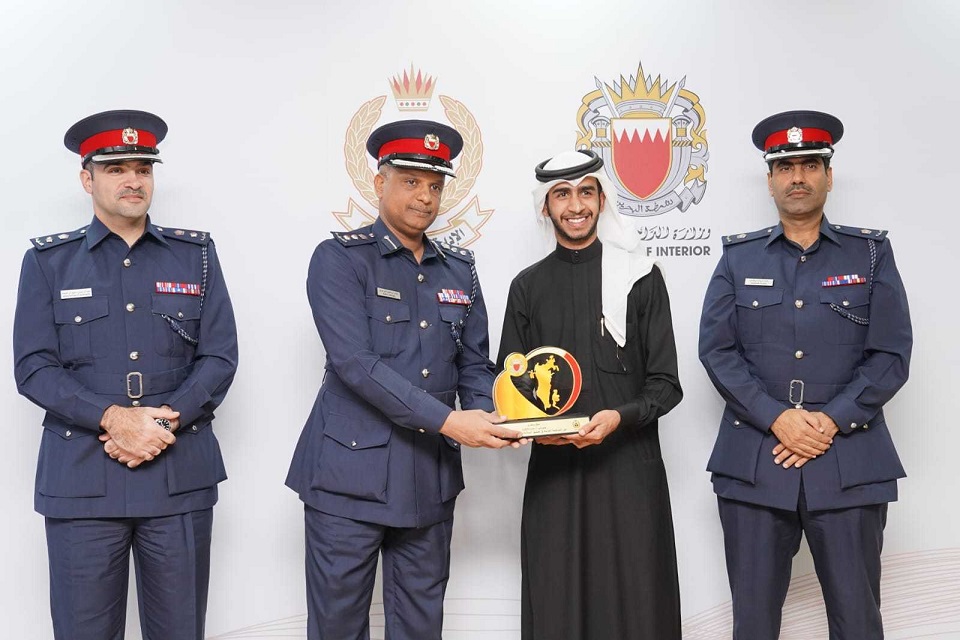 الإدارة العامة للمرور تكرم السواق المثاليين بمناسبة أسبوع المرور الخليجي<